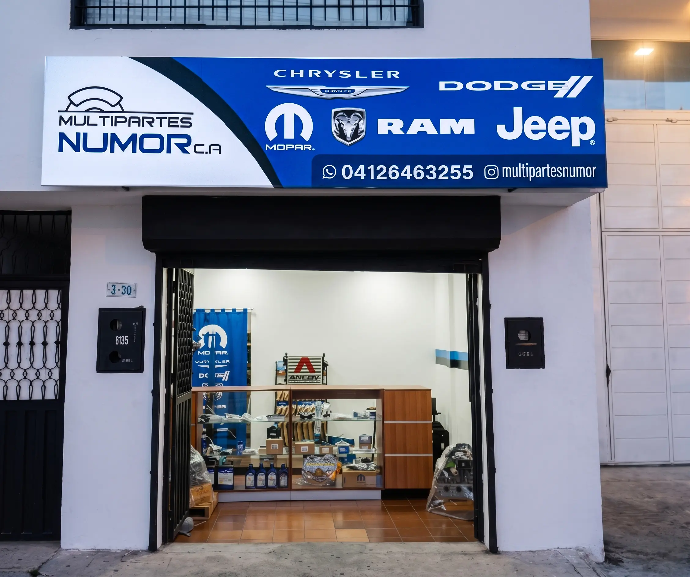 Fachada Multipartes Numor C.A.