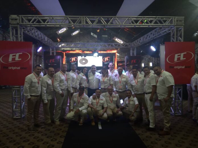 convencion-de-la-empresa-automotriz-fc-30182