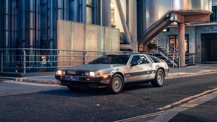 DeLorean-DMC-12-Electrogenic-16