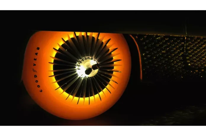 neumaticos-luminosos-Goodyear-9